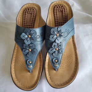 Floral Blue Women's Sandals Slip On Wedge Size 9 Boho Summer Beach